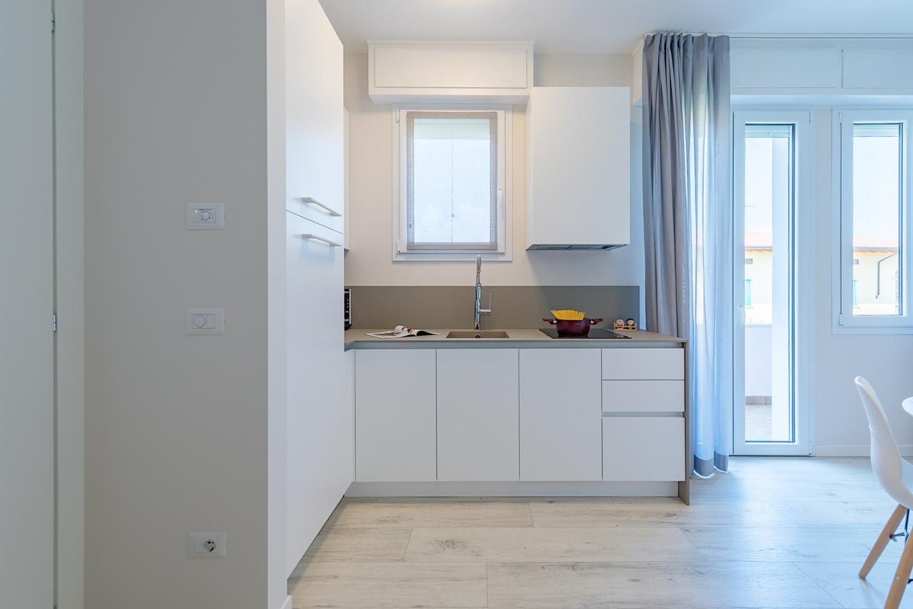 Appartamento Valeria By Wonderful Italy Sirmione Exterior photo