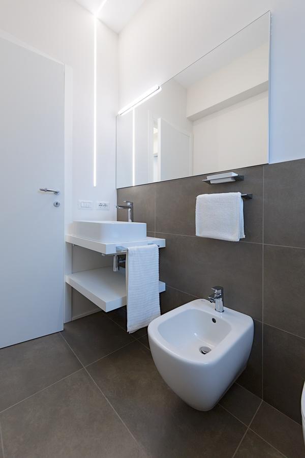 Appartamento Valeria By Wonderful Italy Sirmione Exterior photo